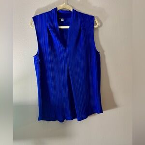 Cable & Gauge Summer Blue Casual Blouse